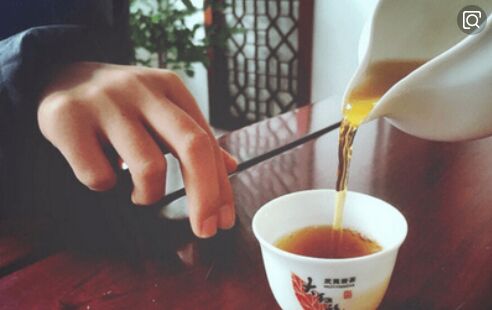 品茶怎么品